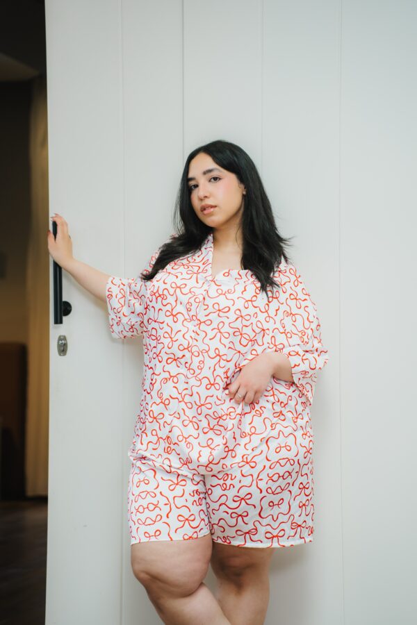 Red Whisper - Image 4
