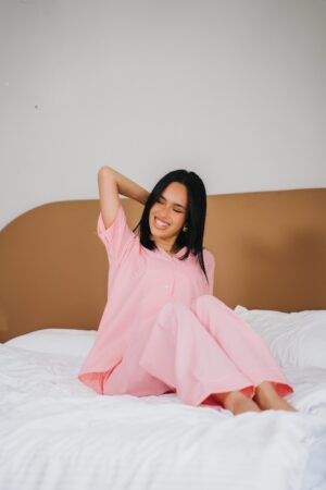 Daze Grid in Pink